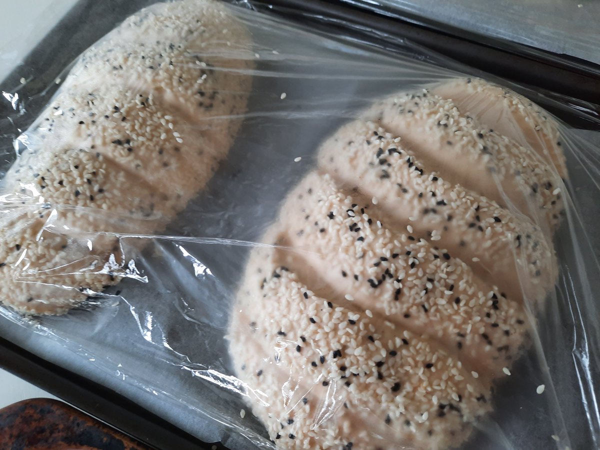 jan_sonmez's tweet photo. #baking #bread #TurkiskCypriotBread #Corek Second prove under cling film...rest my beauties 😂💛 https://t.co/HCvKx1WLb2