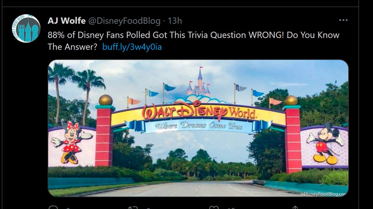  #EpicUniverse Continuing with this use of space discussion. saw this tweet by  @DisneyFoodBlog last night, which declared the 21K people who answered DHS is the smallest park were "wrong". But MK doesn't have a parking lot attched, so this creates an unfair comparison