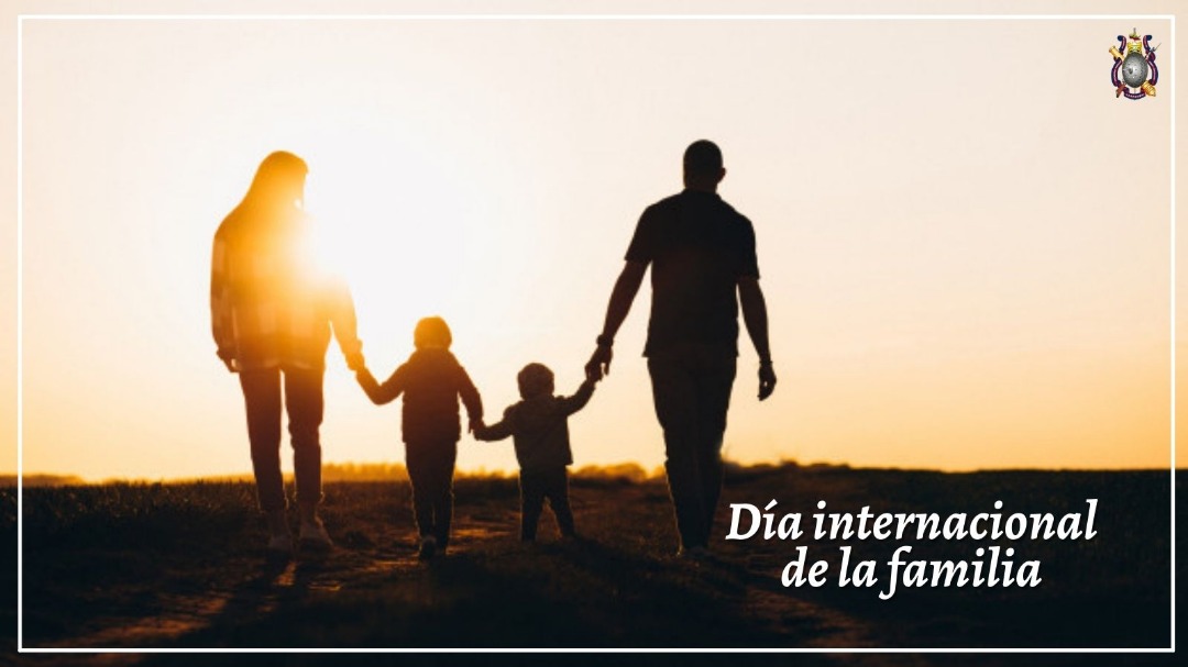 ejercito_ve's tweet photo. 🗓️ #15May || En 1993 la Asamblea General de las Naciones Unidas, declara el Día Internacional de la Familia, por la importancia de esta en la sociedad y promover la conciencia de los procesos sociales que afectan a este importante núcleo.
#ElDialogoEsLaClave #YoSoyFANB #Venezuela https://t.co/QLG2OWJ5pJ