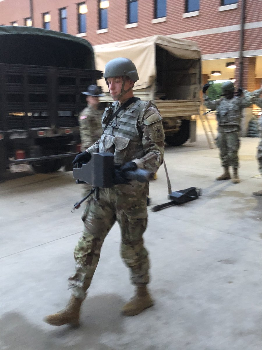 CdrAlpha795's tweet photo. The Avengers knocking out the High Physical Demand Test, which requires requires them to carry a simulated MK19 and then lift 40lbs above their heads. Always improving!#welcometotherock #sendme #forgetheregiment @14th_MP_Brigade @G7_795_MP @G6_795th @6_dragoon https://t.co/lfdSUyEkbS
