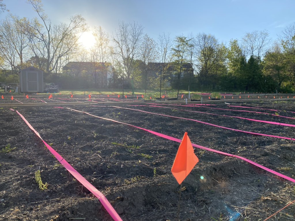 FishersRotary's tweet image. Good Morning Fishers Indiana!  It’s planting day! #feedingthehungry #serviceabovesself @FishersIN