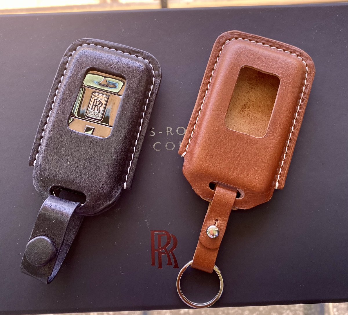 NRCreations4's tweet photo. Bespoke Key case for Rolls Royce Ghost. #DJSBU #Rollsroyce #bentleycash #Lamborghini #Ferrari #Porsche #AstonMartin #McLaren https://t.co/GUKGrHgYwR