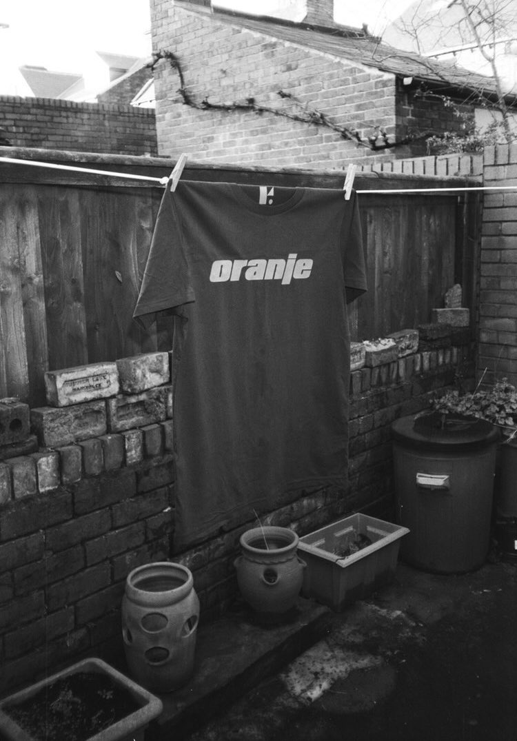 14Admirals's tweet image. 🇳🇱 
‘What we did during that period was beautiful. It was spectacular’
Johan Neeskens

14A Zeist Tee - fourteenadmirals.com

just hangin’ around - photography by Brothtarn
brothtarn.tumblr.com

#johanneeskens #netherlands @KNVB @OnsOranje #mainsource