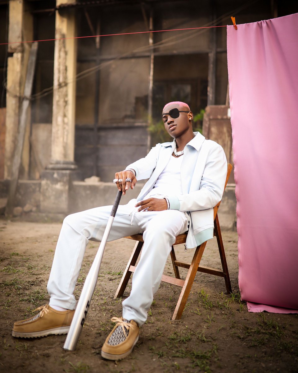 rugerofficial's tweet photo. 🏴‍☠️♎️ ma fi ejo kpa mi, emi gan lejo lowo 😒 https://t.co/fHA9Npl9GJ