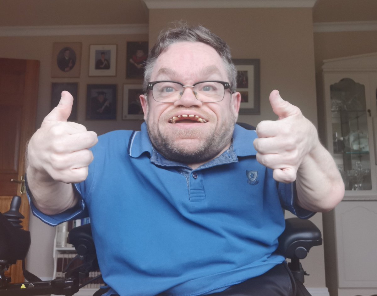 Today I'm Wearing it Blue for @MPSSocietyUK.

This week is #mpsawarenessweek and today is #wearitblue day.

Support MPS at justgiving.com/campaign/MPSAw…

#EverybodyIn #mpsawareness #mpsawarenessweek #disabled #disabilityawareness #RareDisease #DisabilityTwitter