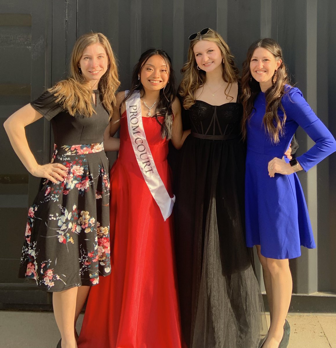 FHS senior prom 2021 was a success! #FraserFamily <a href="/FraserLearning/">FraserLearning</a>