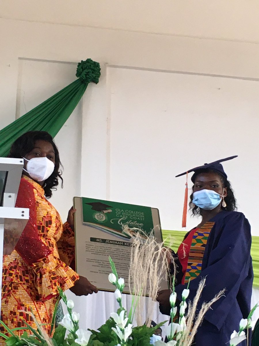 OLACoEGH's tweet photo. Best graduating student received citation from the Central Regional Minister, who is also an old girl of @OLACoEGH at the #14thGraduation ceremony. Congratulations to all graduates https://t.co/pYYbSkhrZg
