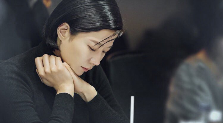 혜진. 오늘 스승의 날이래
당신이 나한테 사랑을 가르쳐 줬잖아