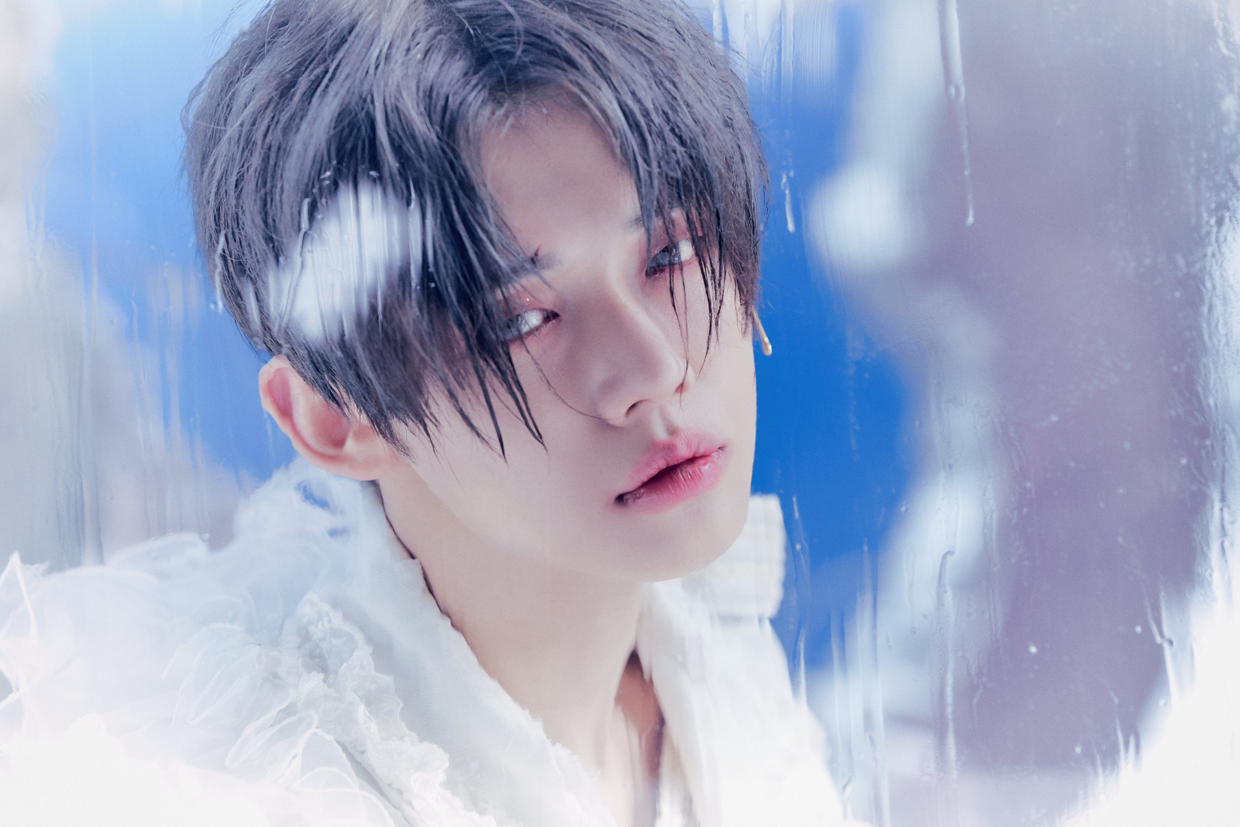 TXT Yeonjun official photocard THE CHAOS CHAPTER FREEZE YOU