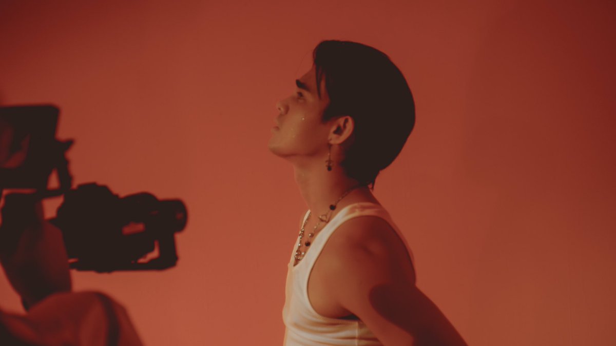 MV coming soon!
INIGO PlayWithDANGER