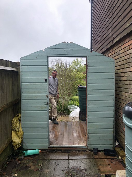 Goodbye shed. Making room for the digger to get round the back. Operation Extension starts in a week<a href="/tag/blogtacular"class="tags"><span>#blogtacular</span></a>