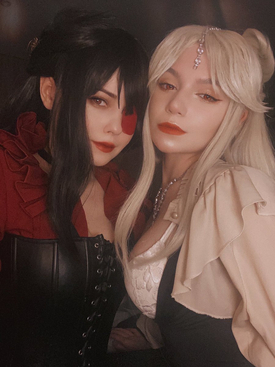 queens of Li Yue ⚡️💫

finally @michi_kyunn came to me to make some pics together!

#GenshinImpact #原神 #beiguang https://t.co/cL9KjMOAD9