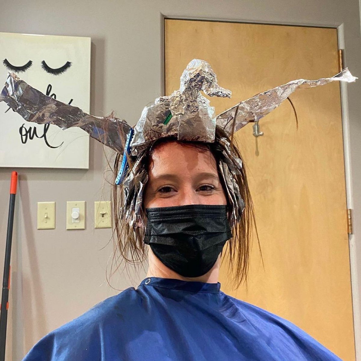 Wsalon1's tweet photo. Cut, color and no ducking around🤣🦆Swipe right👉🏼

#wsalonrochester #cutandcolor #pittsfordny #rochesterny #goldwellcolor #lobhaircut #bobhaircut #hotd #womenshaircuts https://t.co/RANt7NDdqE