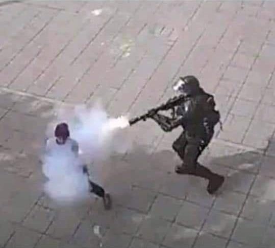 TheCrescentHub's tweet photo. What a bravery @IDF @IDFSpokesperson @israelpolice for bombing unarmed civilians? Speak my friends @BBCRajiniV @geetapandeyBBC @gettleman @suhasiniraj @ReallySwara @rasheedahmedusa @IAHR_DC @MuslimCouncil @USCIRF @MalikMashail @NiloSiddiqui the world needs you today. https://t.co/jQc5VWrZ6k