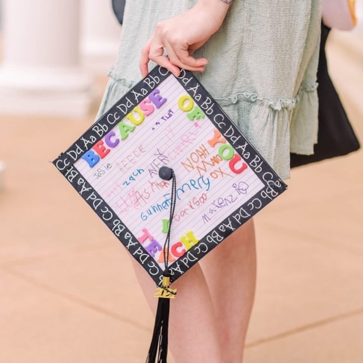 MaryBaldwinU's tweet photo. You did it, #MBU21! Watch our Commencement ceremonies at https://t.co/bqhnl8Dsa2.
• Saturday, 9am: #MDCHS programs
• Saturday, noon: Business, education, and @MBU_Shakespeare graduate programs
• Sunday, 9am: Undergraduates
• Sunday, noon: All #MBU20 graduates https://t.co/GB8DN2n65f