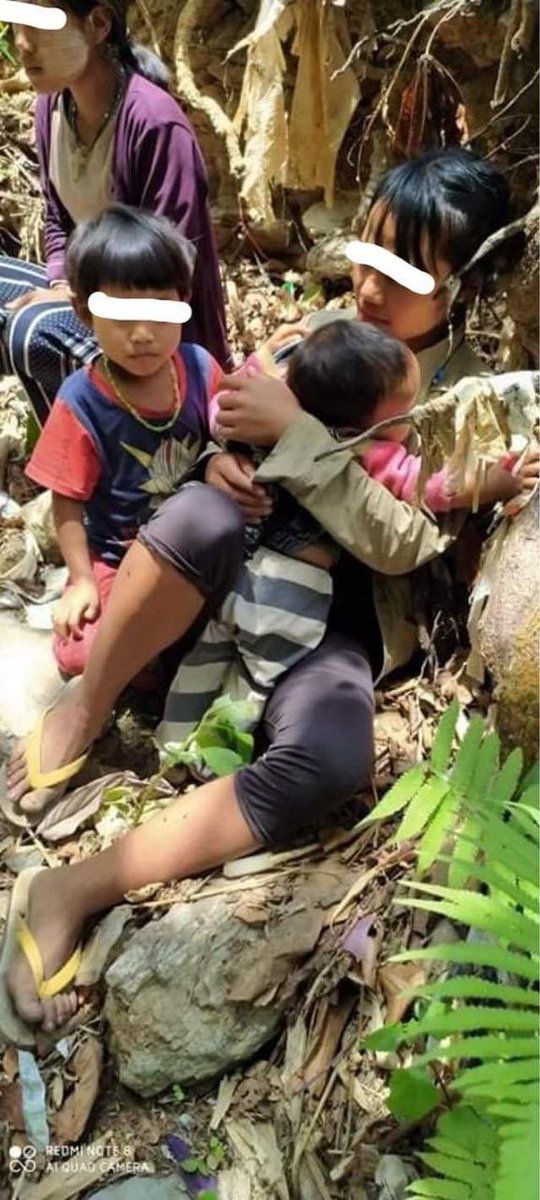 Thiha04570072's tweet photo. In Mindat, Terrorists (SAC) fired heavy artillery,mortar shells,sniper in wards and indiscriminately shot since morning. Every men are being abducted too.We need @UN actions now to save thousands of unarmed lives.
#HelpMindat
#NoFlyZoneInMyanmar
#HumansAreNotShields https://t.co/GcROfpTndt