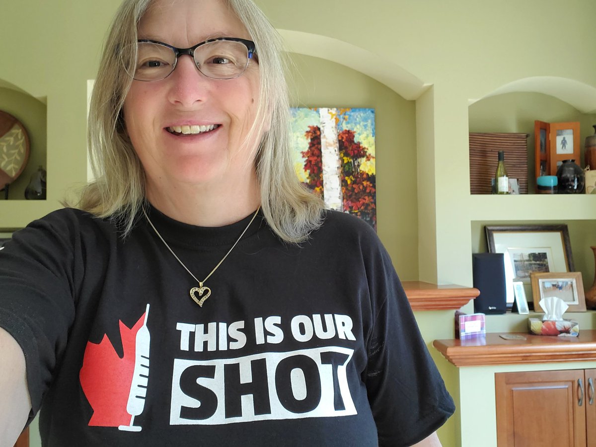 Happy that my family has all received our first shot. One step closer to be able to see the rest of the family. @thisisourshotca @clarahughes @wick_22 @VancityReynolds #ThisIsOurShotCA #letsdothiscanada🇨🇦 ❤🇨🇦❤