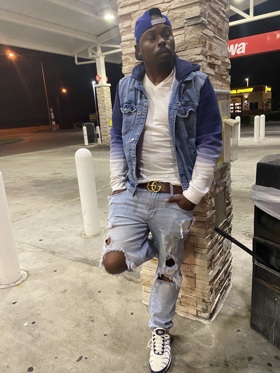 djames813's tweet image. 