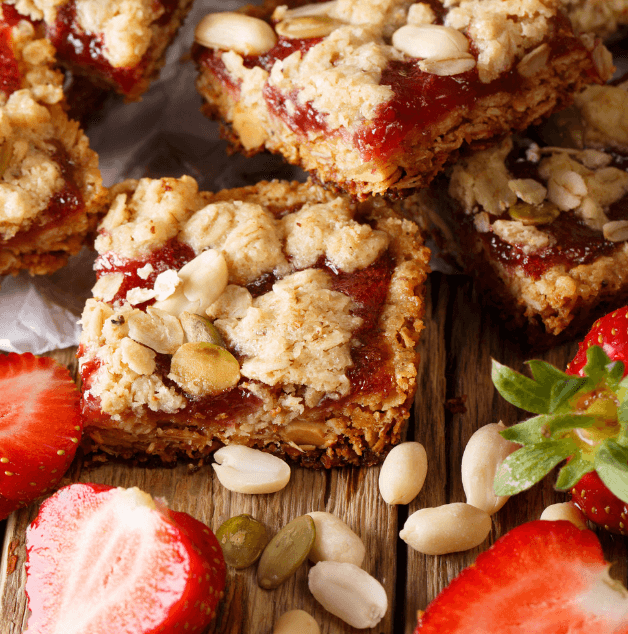 Are you looking for something healthy and delicious to make with #strawberries this season? Check out this recipe for Strawberry Oat Squares:

buff.ly/2QhrxkD 

#Strawberry #Recipe #LongIsland #Huntington #Northport