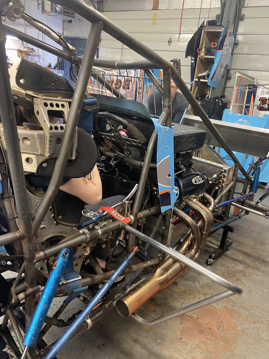 calvin_knapp's tweet photo. When Lance doesn’t run hard enough..... 🤔#DriverChange #ShopDays #Raceday https://t.co/u6bfmmpMeP