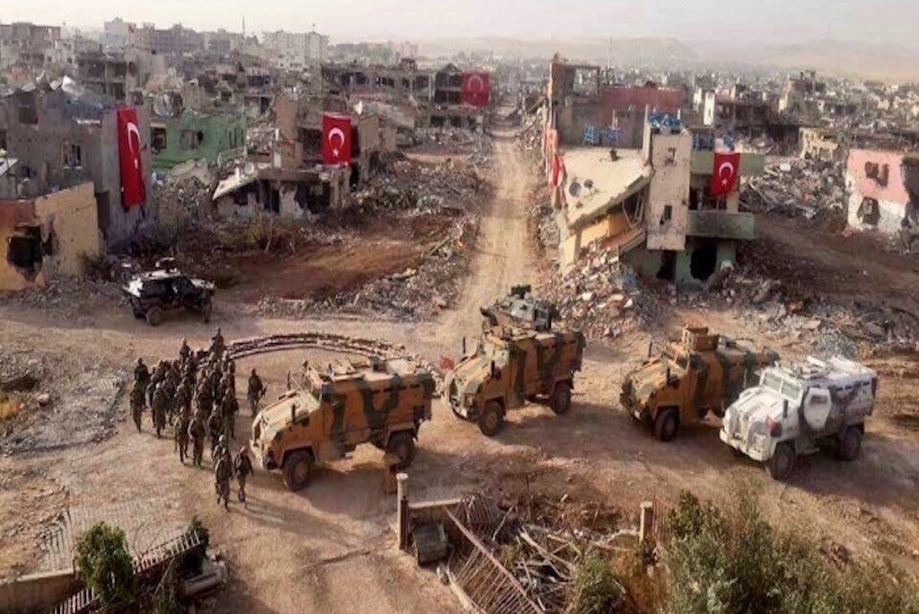 Firrooooo's tweet photo. Welcome to Kurdistan.

But remember it doesn't fit the narrative. 👩‍🦯 https://t.co/oGfYnbLk91