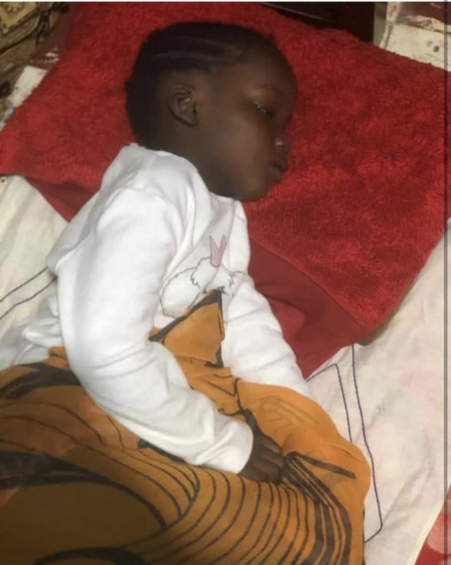 CotedIvoire_off's tweet photo. DEMANDE D’AIDE ! 

Bonjour Monsieur et Madame, Je viens par cette présente solliciter votre aide.  

En effet j'ai ma petite seur, âgée de 8ans qui souffre d'une tumeur crânienne, cette maladie qui a débutée depuis le 02 juillet 2020 suite à cette chute, elle a perdu la vue, https://t.co/M5569I7Pxm