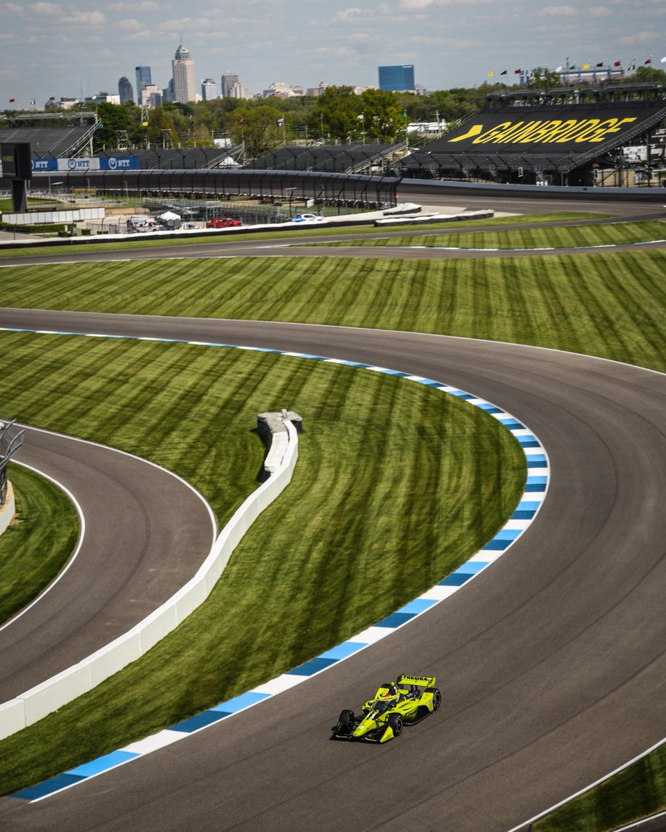 GREEN GREEN GREEN! It’s race day <a href="/IMS/">Indianapolis Motor Speedway</a> 🏎💨

📺: Tune into <a href="/nbc/">NBC Entertainment</a> at 2PM ET for race coverage 

#INDYCAR | #INDYGP | <a href="/indycar/">NTT INDYCAR SERIES</a>