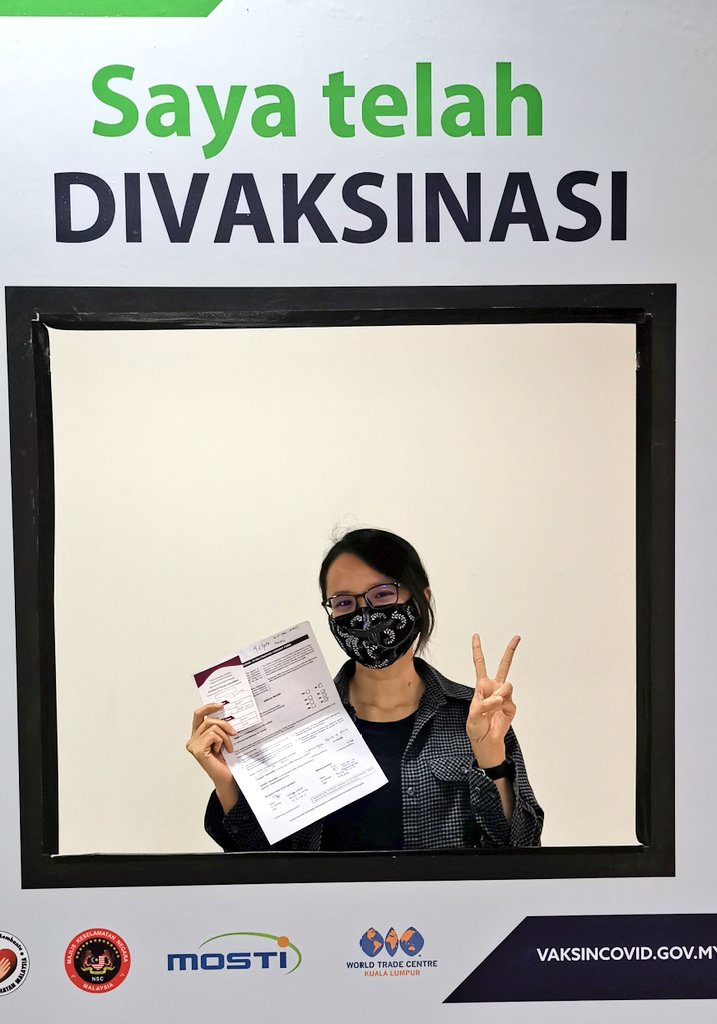 serenaadam93's tweet photo. Received my #AstraZeneca vaccine today at PWTC, kudos to abg2 polis, RELA, APM and our health officers for your efforts and services! I feel much safer now.

#CucukMyAZ https://t.co/nZZTYiMfGB