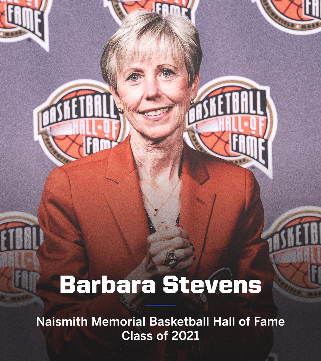Two legendary coaches earn a well-deserved honor tonight 👏