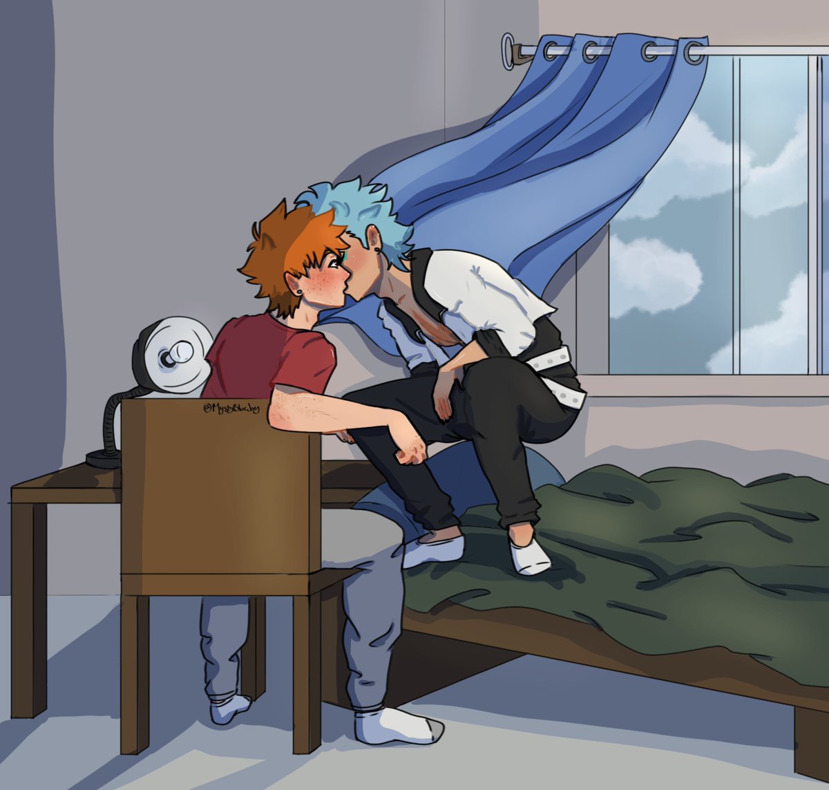 Mystybluejay's tweet photo. Surprise kiss!

#grimmichi https://t.co/Jf3u6i4QGk