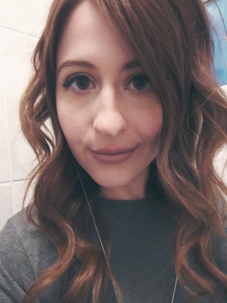 N7_lolsie tweet media