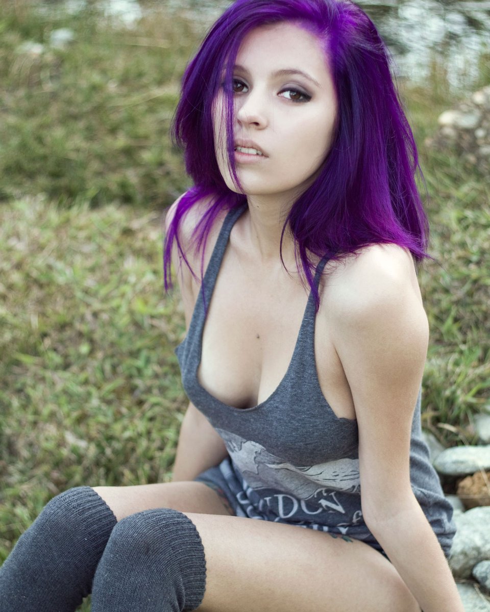 SuicideGirls tweet media