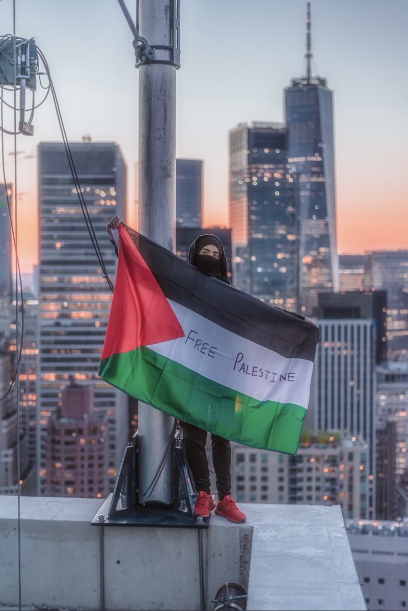 ZahraCarrim's tweet photo. London , Milan , New York &amp; Pretoria for Palestine 🖤❤️🖤❤️. https://t.co/gNWmQRx7fT