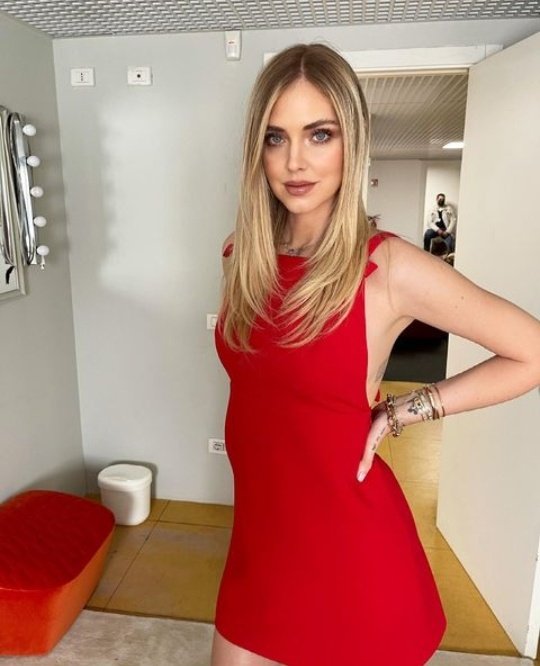 NyxBuchanan's tweet photo. JBean Collection - Embajadora 𝗖𝗮𝗿𝘁𝗶𝗲𝗿
Embajadora: 𝗗𝗼𝗹𝗰𝗲 & 𝗚𝗮𝗯𝗯𝗮𝗻𝗮
📍Dubái 🇦🇪
▬ Orgullosa y Feliz de asistir al evento desde el FRONT LINE, donde D&G presentará una de colecciones junto a Cartier.
#MassiveDivine #JBeanCollection https://t.co/cGXPW1zpe8