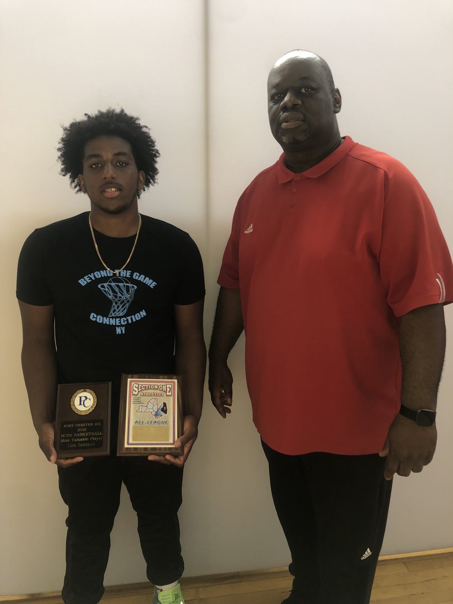 dvincent4242's tweet photo. Luis Santana is the first player from Beyond The Game Connection program that will be playing college basketball next fall at Mount Saint Vincent.
#BacktoBasic
#BaskteballTraining https://t.co/jeCjJCZoNR
