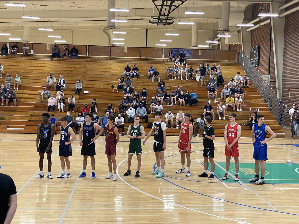 Conestoga_Hoops's tweet photo. About to tip off here at Millard North! ⁦@11benwelch⁩ https://t.co/TkdrmUDtAJ