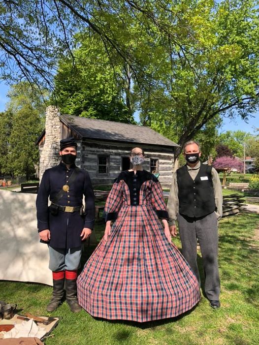 TroyHistVillage's tweet photo. Because we have so many programs geared towards children, we will continue to require masks for visitors, staff, and volunteers. We will continue to review the CDC and MDHHS guidance and watch the rates of transmission. #SafetyFirst #StillMaskUp https://t.co/5zp2PQgv4l