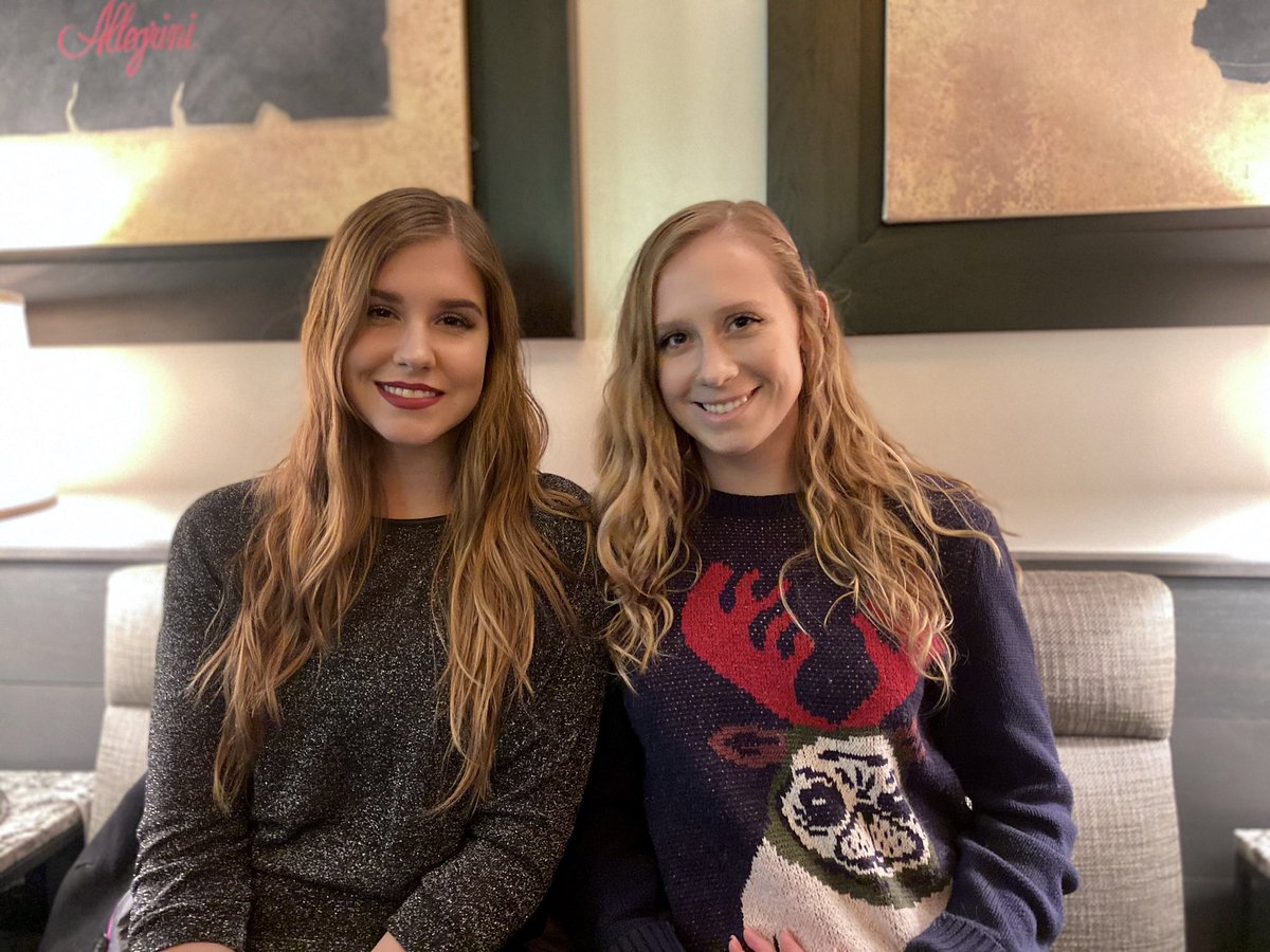 Meagan_Thompson's tweet photo. Happy graduation day little one @laurentaylor_5! So proud of you, all that you’ve done, and all that you will do. Looking forward to “adulting” together. 💙❤️ #PonyUp https://t.co/y52VhS2pW8