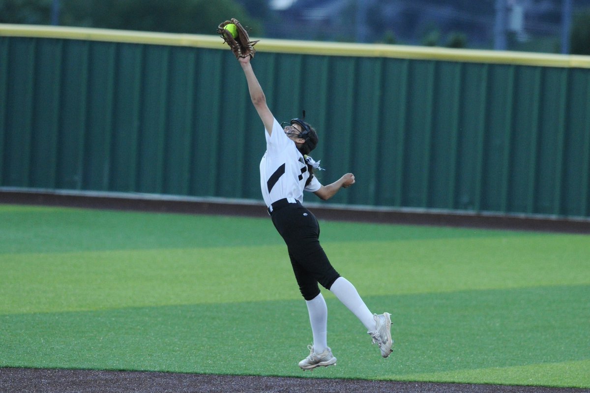 jhofeditz's tweet image. .@MusquizLeila appreciation tweet
#AbileneHighEagles #txhssoftball @Eagle_Softball1