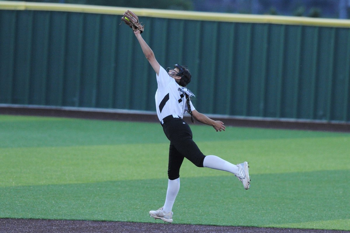 jhofeditz's tweet image. .@MusquizLeila appreciation tweet
#AbileneHighEagles #txhssoftball @Eagle_Softball1