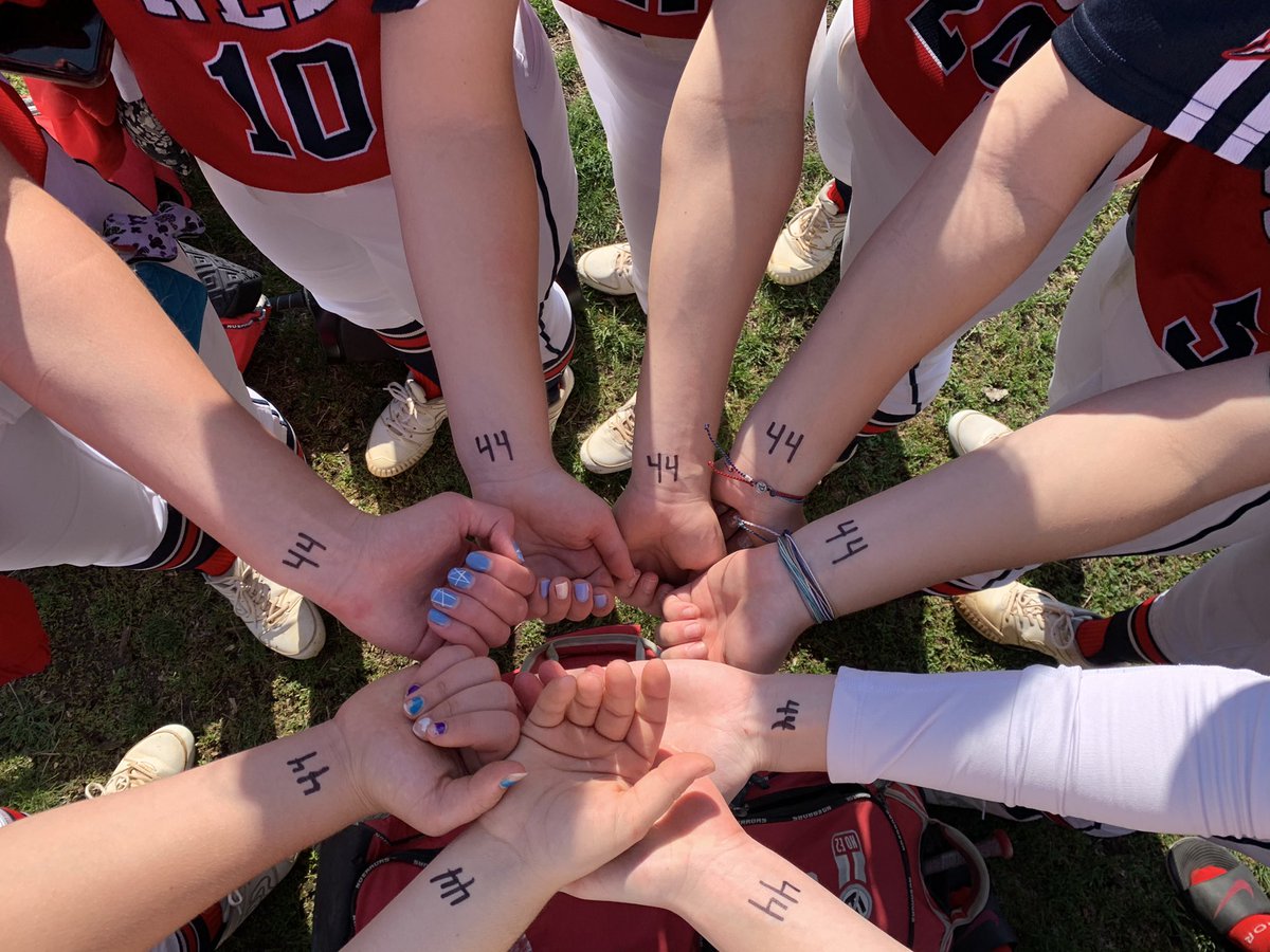 VERY Scary moment for #44 today. We are praying for the her and could use a few from everyone if you see this. #FamilyFirst #prayers #44