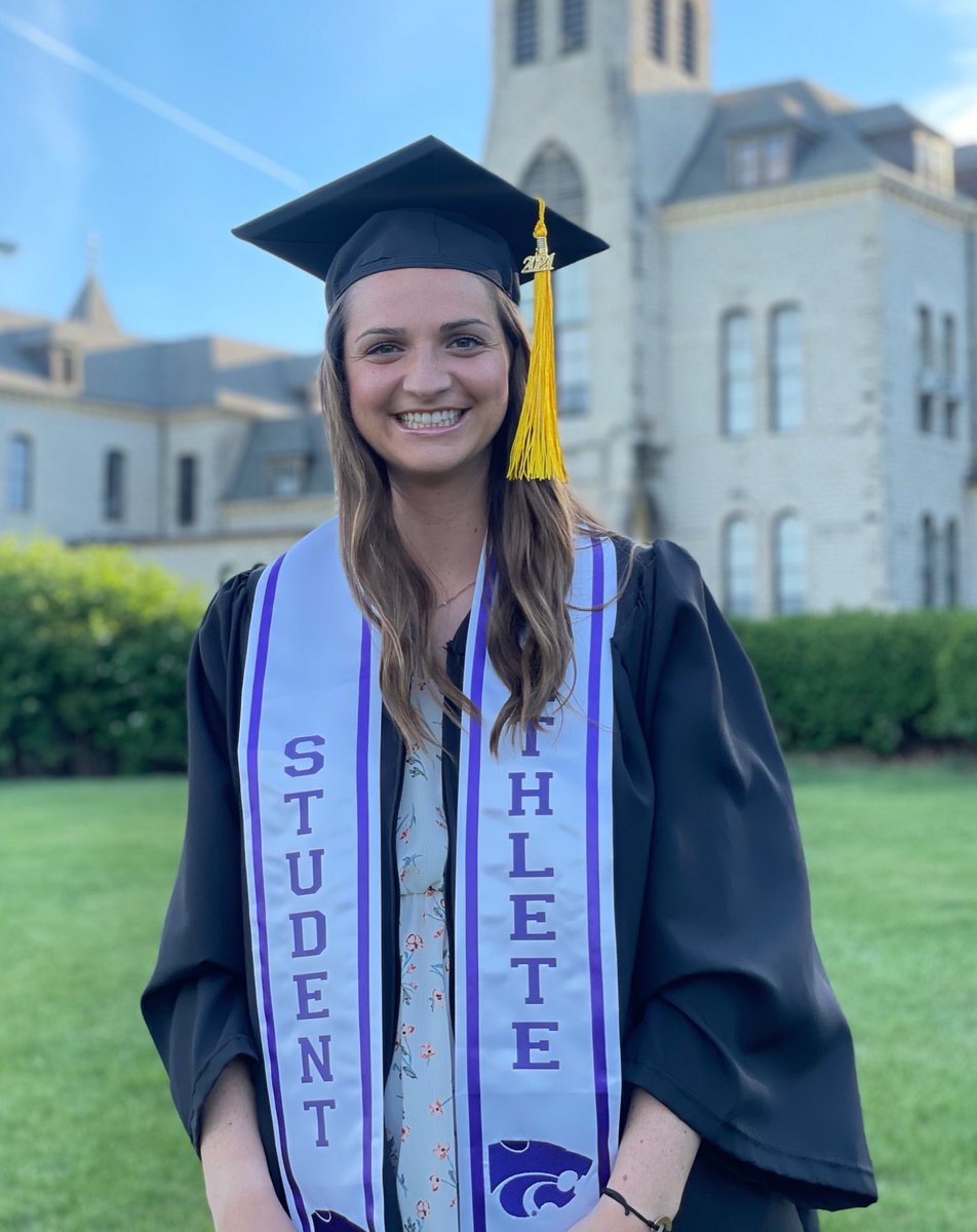 KStateSOC's tweet photo. 🎉🎓💜⚽️ 🎉🎓💜⚽️ https://t.co/BCUY0Ef97I