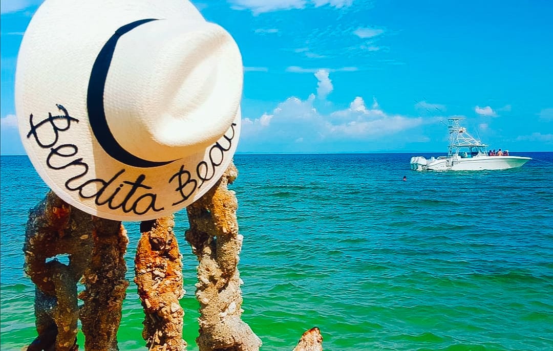 CartagenaToursC's tweet photo. #BenditaBeach, Ubicada en Islas del Rosario  🔖 $205.000 cop adulto y  $145.000 niño de 3 a 7 años 》Síguenos en Instagram como @CartagenaToursColombia y activa 🛎 para recibir nuestras notificaciones para no perderte de las novedades #Cartagenadeindias  #Colombia https://t.co/P4ZbOcpbCe
