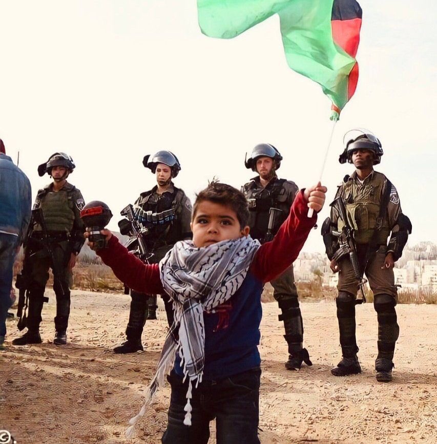 Ey İsrail mazlumun duası zalimi dize getirecektir, mazlumun ahı seni yakacaktır. 
Filistin halkı kazanacaktır !!!

#FilistinYalnizDegil
#KudüseYürüyoruz
#HearGaza