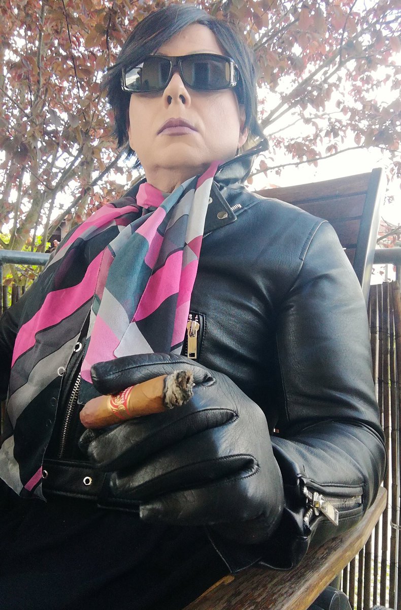 cassy_doll's tweet photo. #dragqueen #drag #cigar #tgirl #tranny #transgender #crossdresser #leathergloves #leatherlady #fishyqueen #fishydrag #transvestite https://t.co/xgLNIGCHoK
