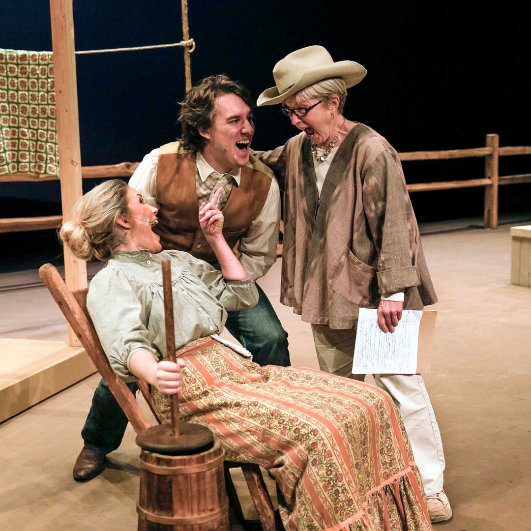 It's time to wave goodbye to our dear friend and colleague, Dr. Annette Thornton!  We wish you well in retirement, Dr. T, and count on hearing of your future adventures!  Bon chance!