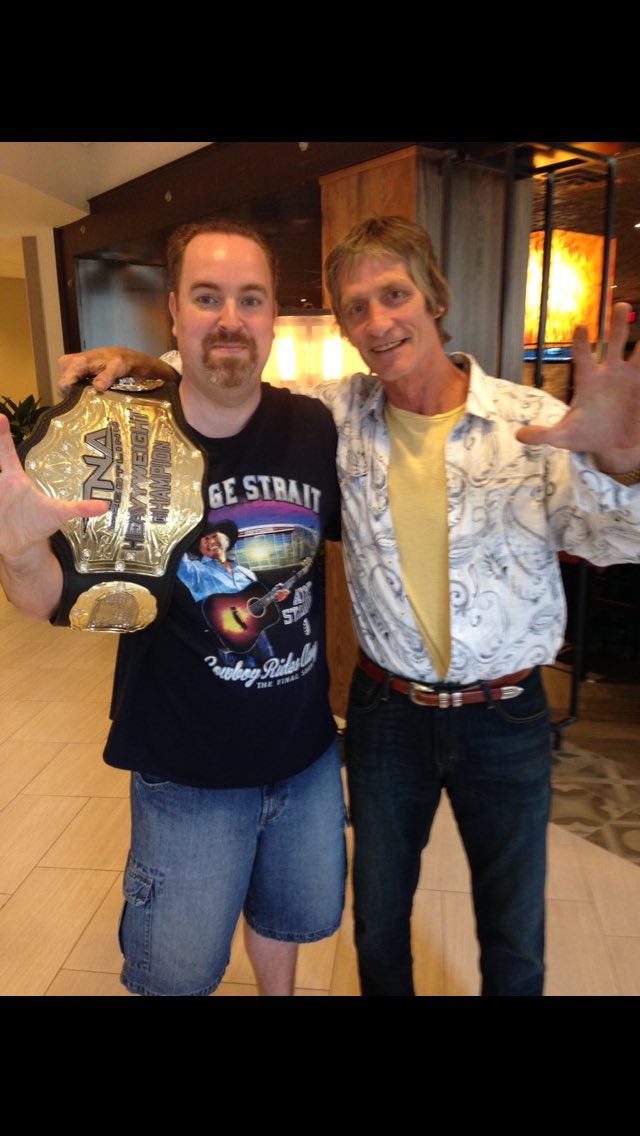 Happy birthday to WWE HOF Kevin Von Erich. Hope you have a great day sir 