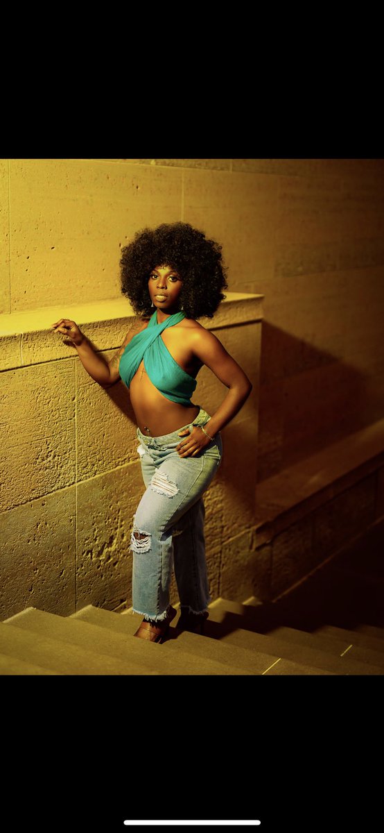 No need to check your watch, 
You already know what time it is⏱

📸: <a href="/dennislondon_/">Dennis F. London 🍊</a> 
👜:<a href="/TELFARGLOBAL/">TELFAR</a>