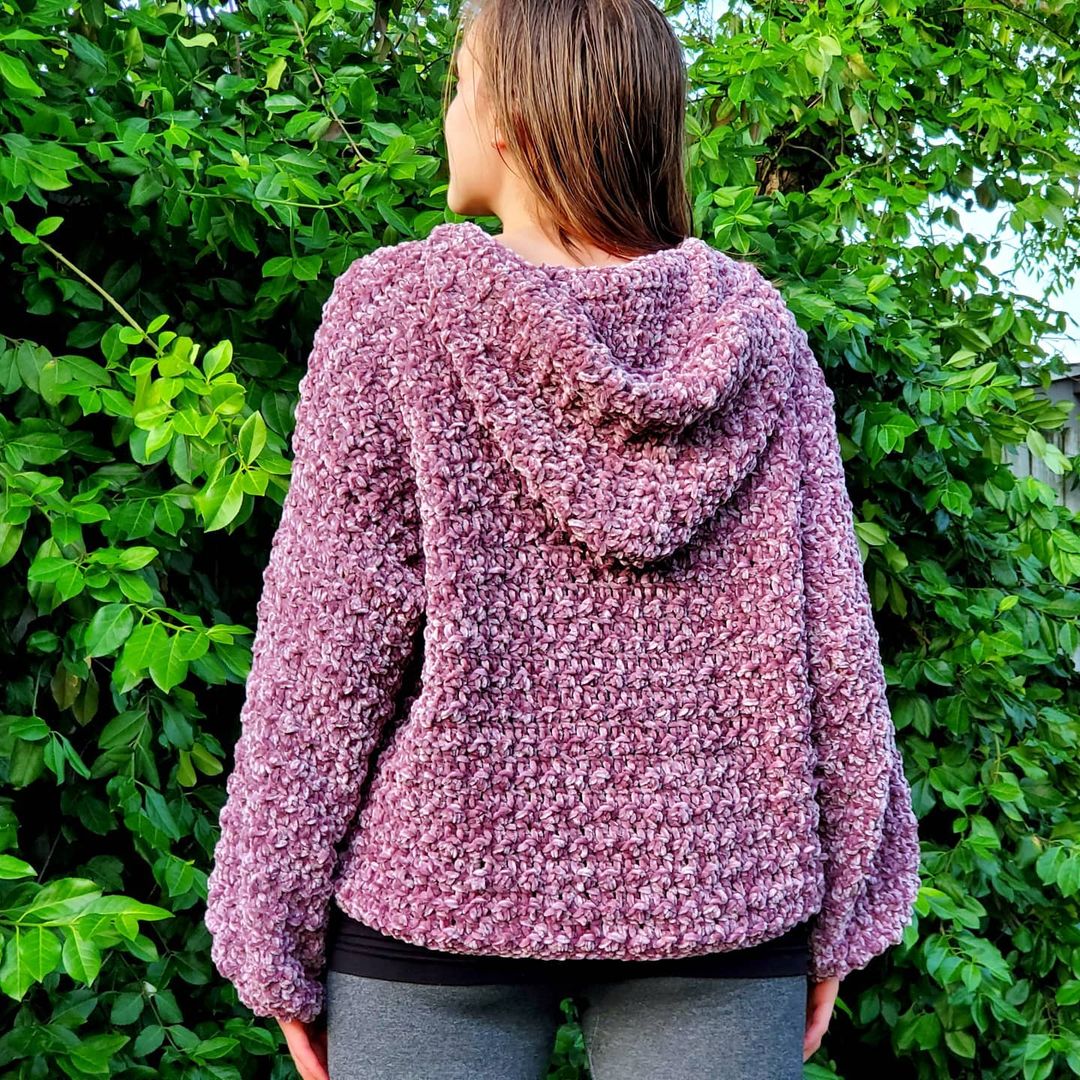 ✨ FREE PATTERN ALERT 📣

The Floofster Hoodie is live now! You can find it by going to @tigerseyehandmade link in bio📌

📷 <a href="/merakicraftwork/">merakicraftwork</a> and @tigerseyehandmade 

instagram.com/p/COYnNrKrWk4/