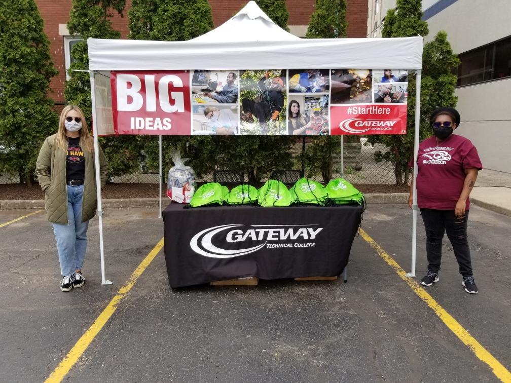 Stop by the college drive-thru today from 11-1pm at Herzing in Kenosha! Enter to win a raffle prize from Gateway, <a href="/HerzingUniv/">Herzing University</a>, <a href="/uwparkside/">UW-Parkside</a> and <a href="/carthagecollege/">Carthage College</a>!